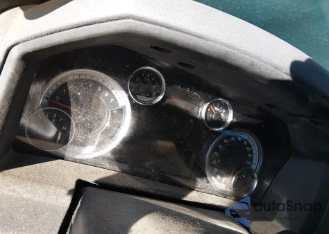 2015 Ram 1500 Big Horn z USA, uszkodzony, nr VIN 1C6RR7GT2FS660406